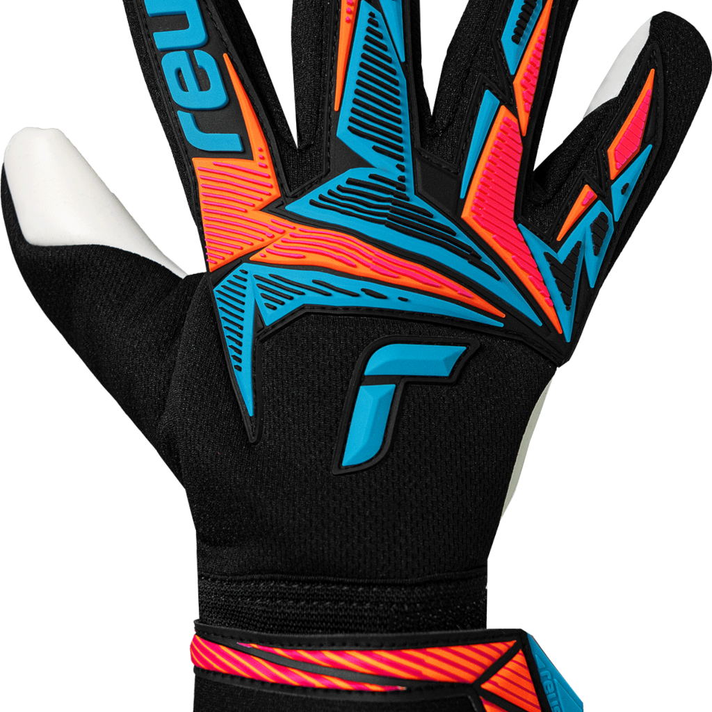 Reusch Attrakt Freegel Advance soccer goalie gloves in exclusive SGP colorway with Grip Advance latex and Evolution Negative Cut design