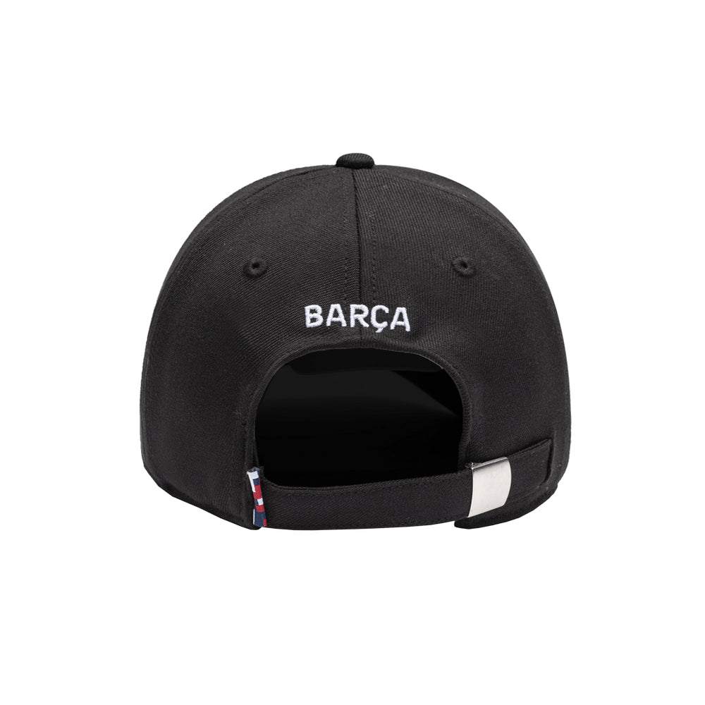 Back view of black Barcelona Cap with adjustable strap and "BARÇA" embroidered above the opening