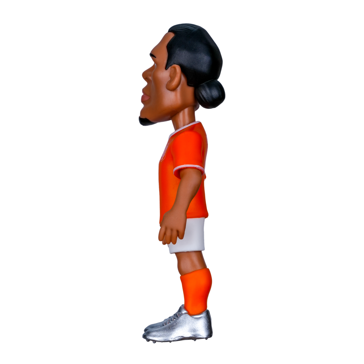 Minix Virgil van Dijk 12cm collectible figurine in Netherlands national team kit with detailed sculpting and paintwork